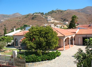 Ferienhaus mit Garten und privatem Pool in Spanien